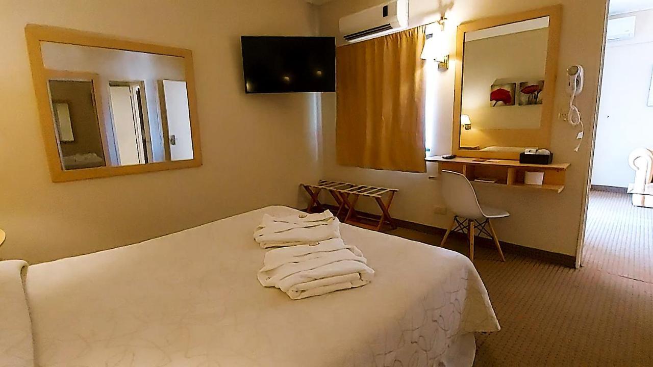Corrientes Plaza Hotel Zewnętrze zdjęcie